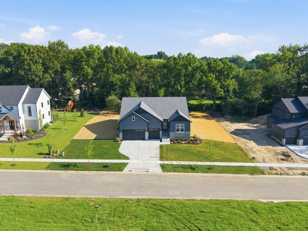 1455 Winding Brook Dr