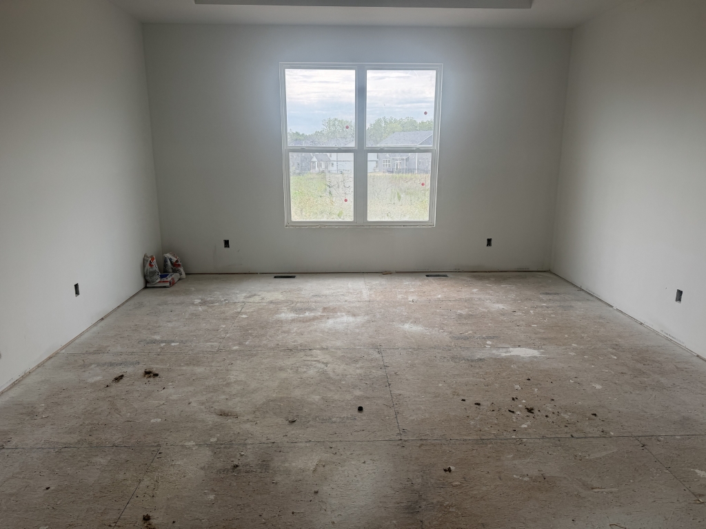 3006 Old Oak Dr