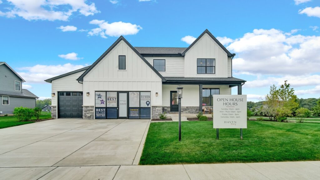 3105 Whispering Brook Ln
