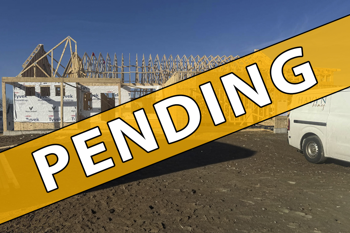 2905 Whispering Brook Lane Valparaiso, IN 46385